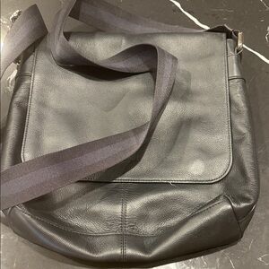 Coach Black Leather Men's Messenger Bag
